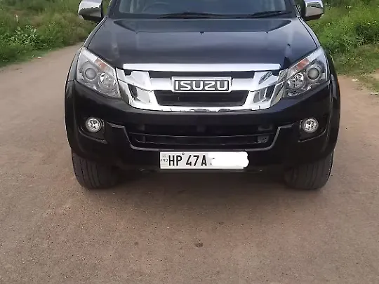 Used Isuzu D-Max V-Cross [2016-2018] 4x4 in Mohali