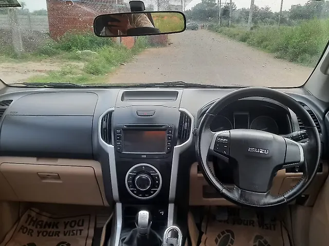 Used Isuzu D-Max V-Cross [2016-2018] 4x4 in Mohali