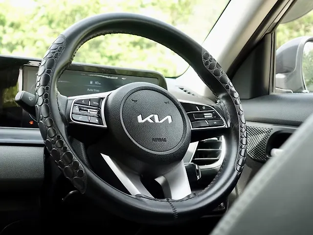 Used Kia Sonet [2023-2024] HTK 1.2 Petrol MT in Delhi