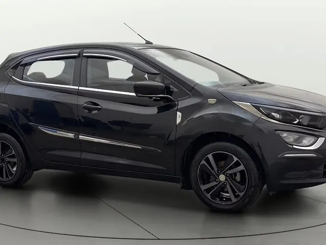 Used 2022 Tata Altroz in Hyderabad Used 2022 Tata Altroz in Hyderabad