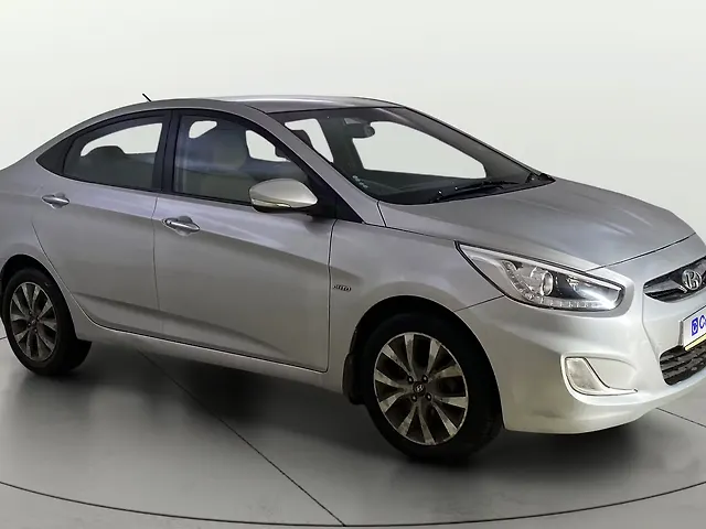 Used 2013 Hyundai Verna in Mumbai