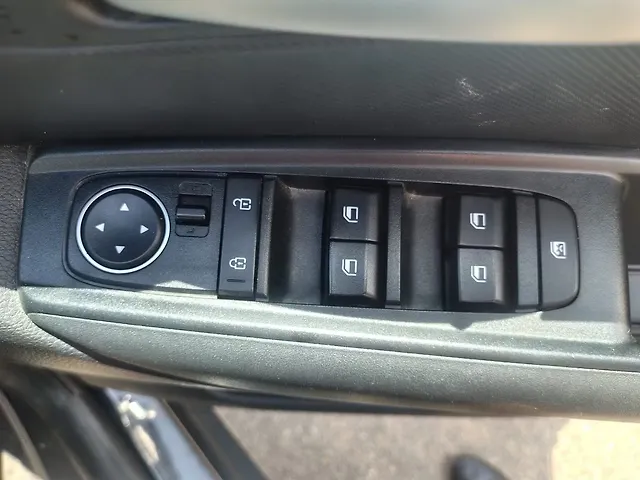 Used Kia Sonet [2023-2024] HTK Plus 1.2 Petrol MT in Bangalore