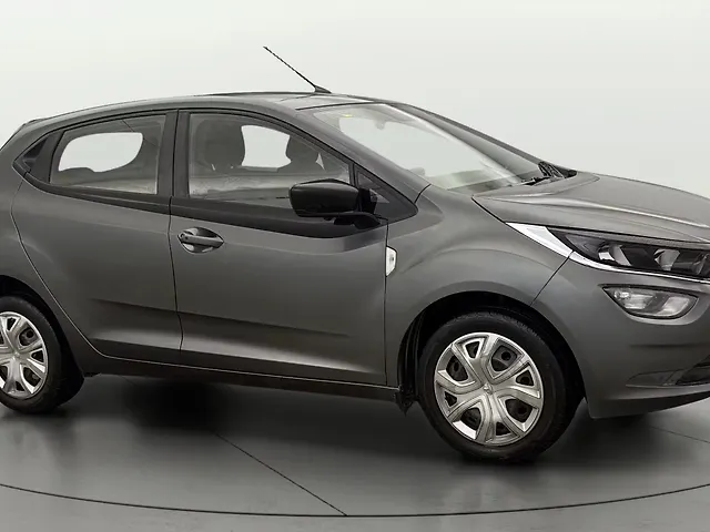 Used 2022 Tata Altroz in Noida Used 2022 Tata Altroz in Noida