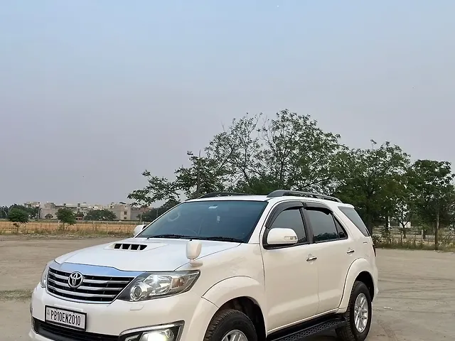 Used Toyota Fortuner [2012-2016] 3.0 4x2 AT in Ludhiana