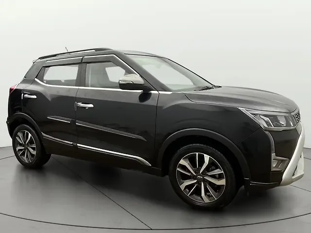 Used 2022 Mahindra XUV300 in Noida