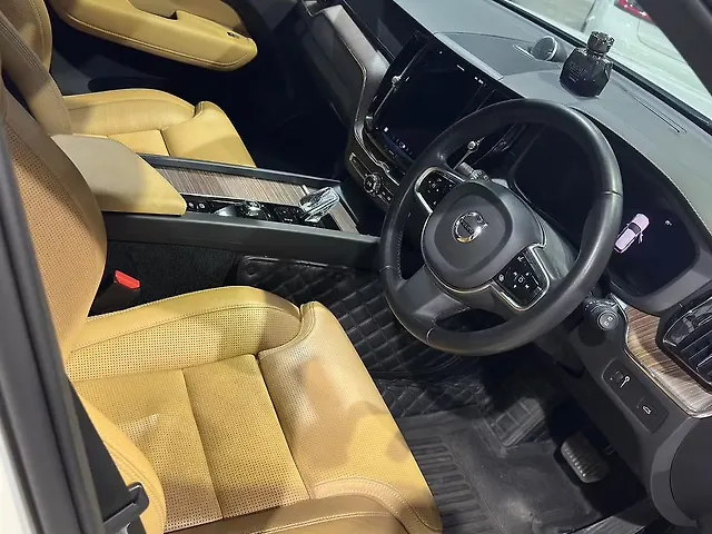 Used Volvo XC60 [2022-2025] B5 Ultimate [2022-2023] in Hyderabad