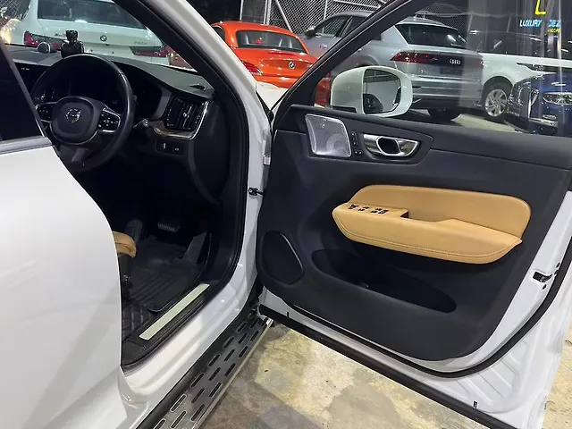 Used Volvo XC60 [2022-2025] B5 Ultimate [2022-2023] in Hyderabad