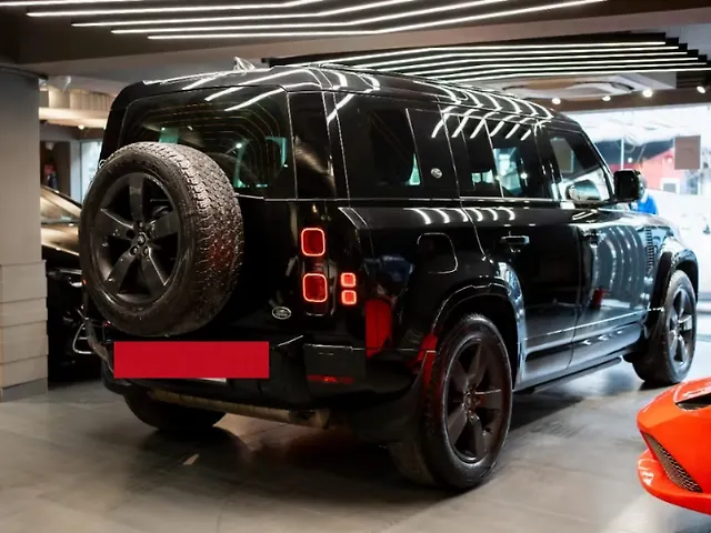 Used Land Rover Defender 110 X-Dynamic HSE 2.0 Petrol [2023-2025] in Delhi