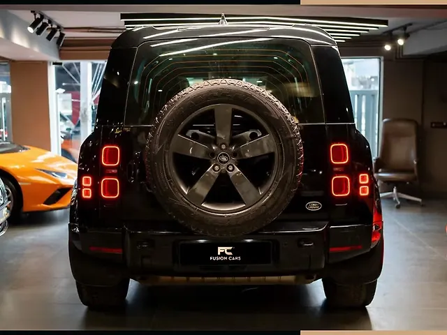 Used Land Rover Defender 110 X-Dynamic HSE 2.0 Petrol [2023-2025] in Delhi