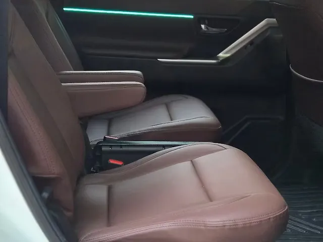 Used Toyota Innova Hycross VX (O) Hybrid (Electric + Petrol) Automatic (e-CVT) 7 STR in Delhi Used Toyota Innova Hycross VX (O) Hybrid (Electric + Petrol) Automatic (e-CVT) 7 STR in Delhi