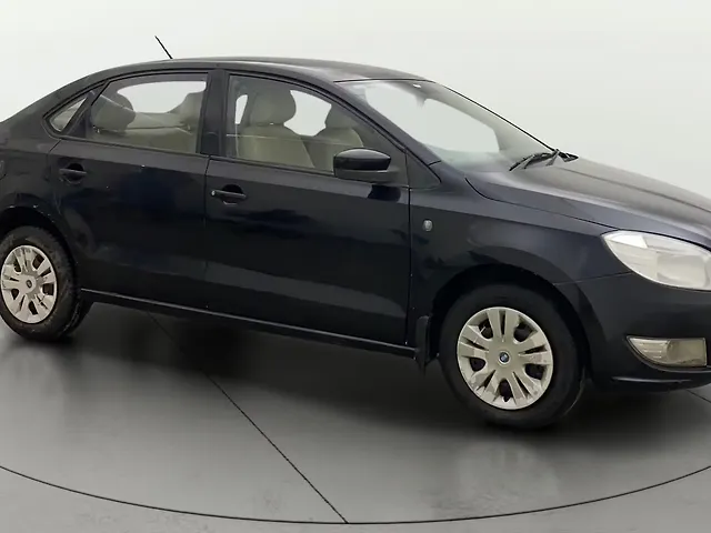 Used 2013 Skoda Rapid in Hyderabad Used 2013 Skoda Rapid in Hyderabad