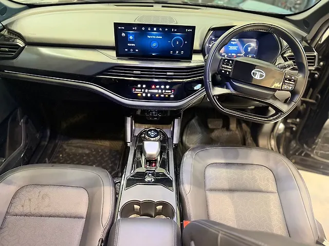 Used Tata Safari Accomplished Plus 6 STR AT in Hyderabad