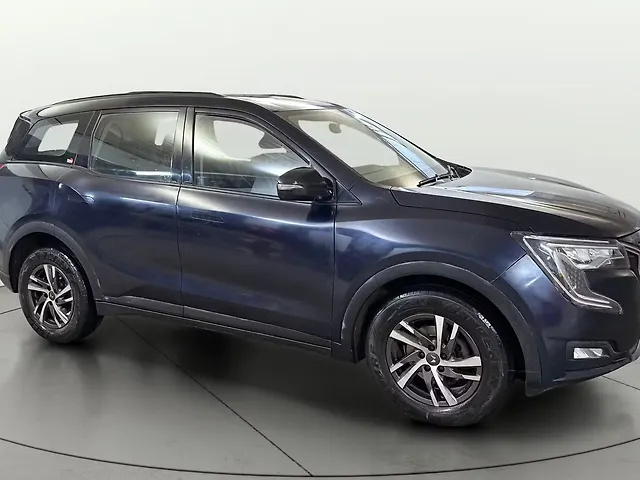 Used 2023 Mahindra XUV700 in Delhi