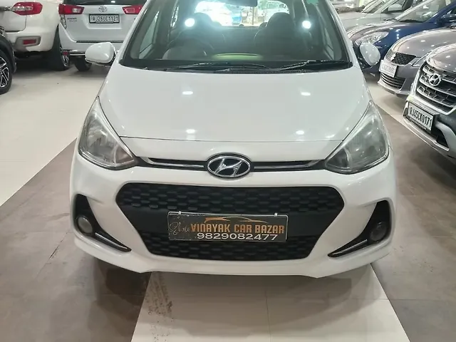 Used 2019 Hyundai i10 in Jaipur