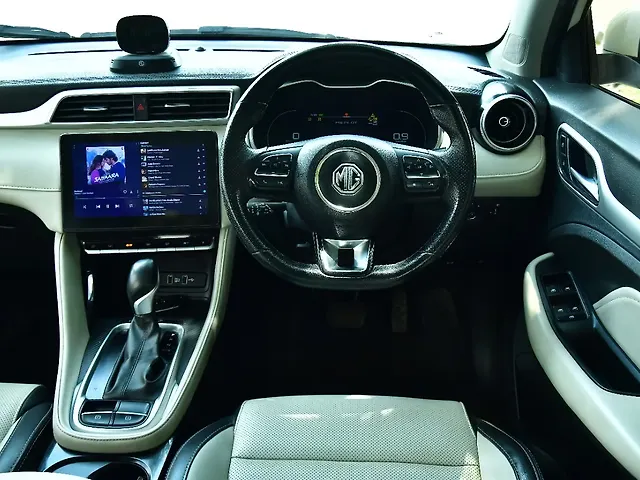 Used MG Astor Savvy 1.5 CVT Ivory [2023-2024] in Kolkata
