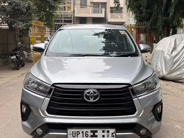 Used 2022 Toyota Innova Crysta in Delhi