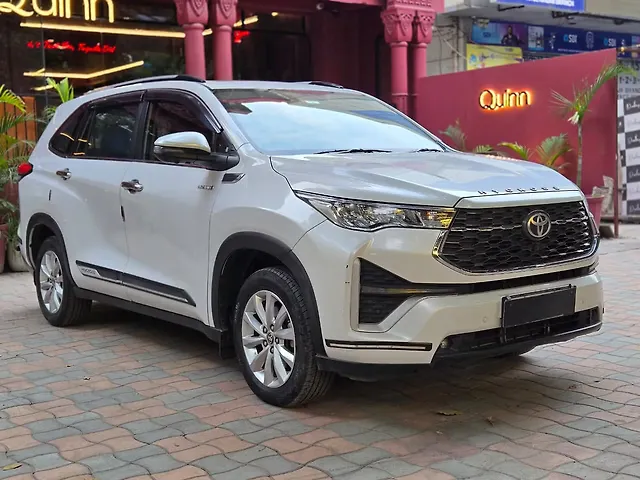Used Toyota Innova Hycross VX (O) Hybrid (Electric + Petrol) Automatic (e-CVT) 7 STR in Delhi Used Toyota Innova Hycross VX (O) Hybrid (Electric + Petrol) Automatic (e-CVT) 7 STR in Delhi