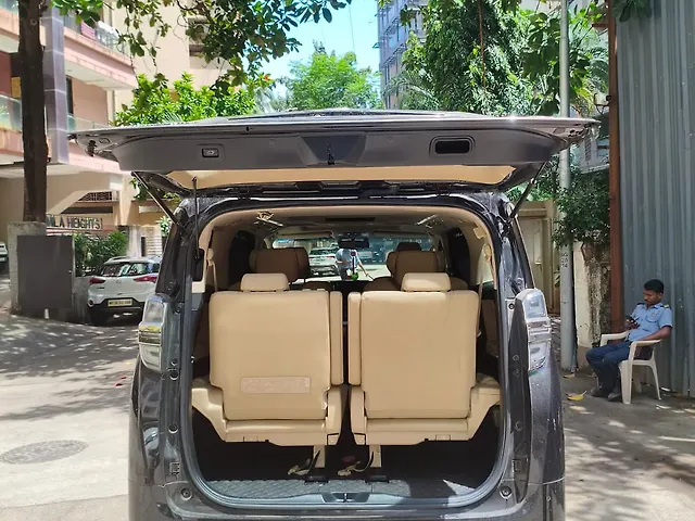 Used Toyota Vellfire [2020-2023] Executive Lounge in Mumbai