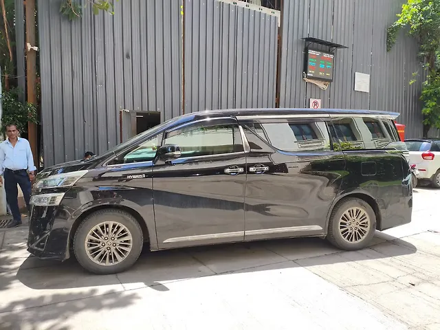 Used Toyota Vellfire [2020-2023] Executive Lounge in Mumbai