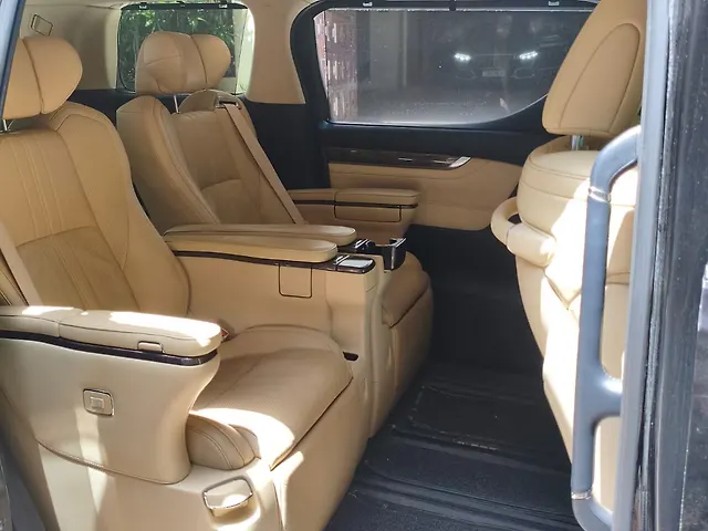 Used Toyota Vellfire [2020-2023] Executive Lounge in Mumbai