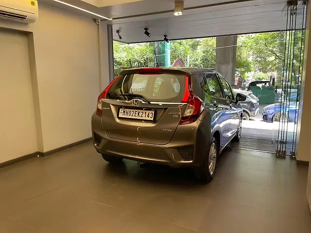 Used Honda Jazz [2015-2018] V AT Petrol in Mumbai