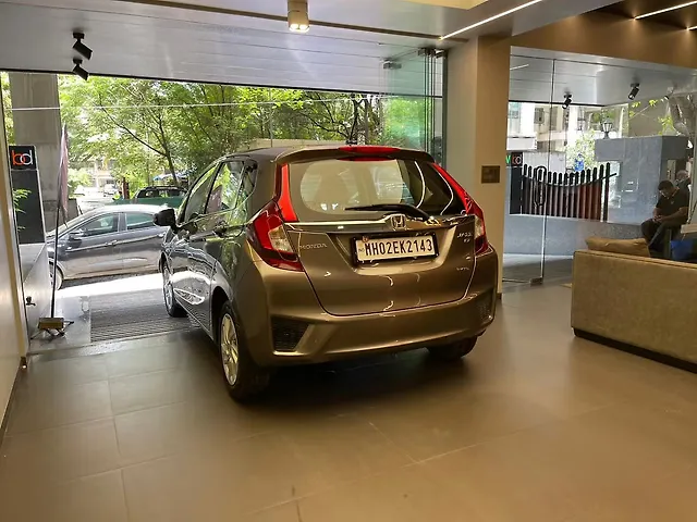Used Honda Jazz [2015-2018] V AT Petrol in Mumbai