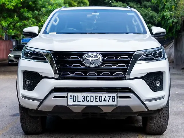 Used 2025 Toyota Fortuner in Delhi Used 2025 Toyota Fortuner in Delhi