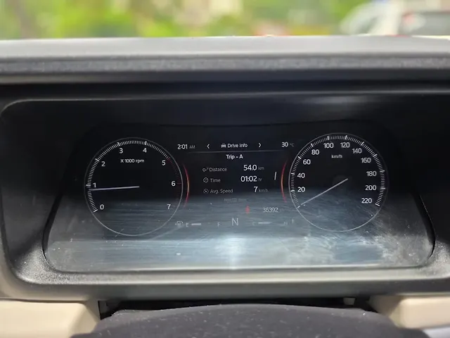 Used Mahindra Old Generation XUV700 MX Diesel MT 5 STR [2021] in Mumbai