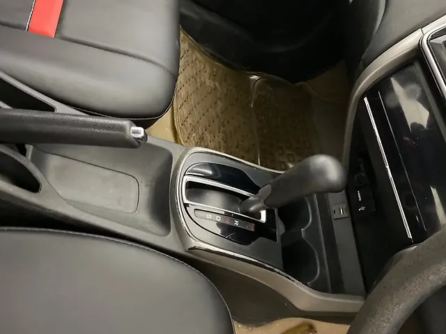 Used Honda City 4th Generation V CVT Petrol [2017-2019] in Mumbai