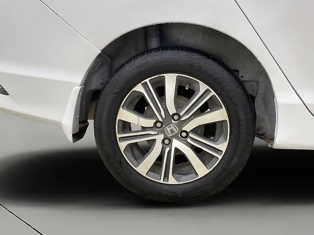 Used Honda City 4th Generation V CVT Petrol [2017-2019] in Mumbai