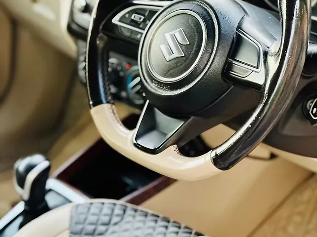 Used Maruti Suzuki Dzire VXi Petrol Automatic (AMT) in Delhi