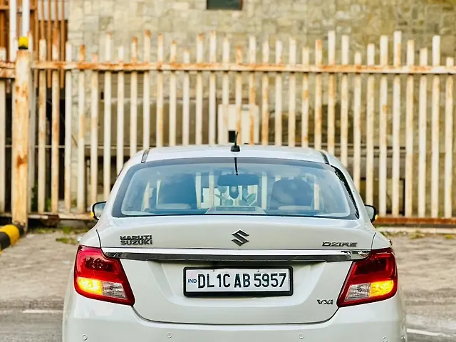Used Maruti Suzuki Dzire VXi Petrol Automatic (AMT) in Delhi