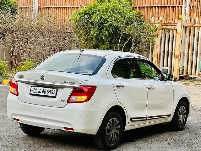 Used Maruti Suzuki Dzire VXi Petrol Automatic (AMT) in Delhi
