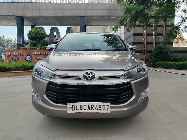 Used 2017 Toyota Innova Crysta in Delhi