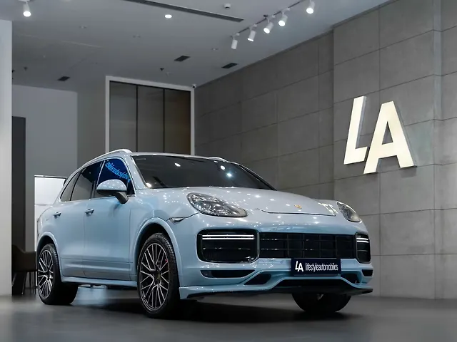 Used 2014 Porsche Cayenne in Kolkata Used 2014 Porsche Cayenne in Kolkata