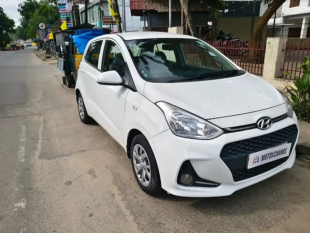Used Hyundai Grand i10 Magna 1.2 Kappa VTVT [2017-2020] in Thiruvananthapuram