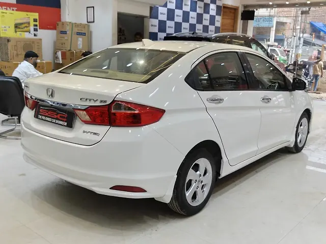Used Honda City 4th Generation SV Petrol [2017-2019] in Kanpur