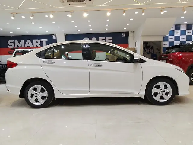 Used Honda City 4th Generation SV Petrol [2017-2019] in Kanpur