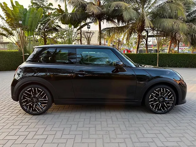 Used Mini Cooper S in Surat