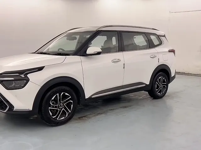 Used 2022 Kia Carens in Lucknow