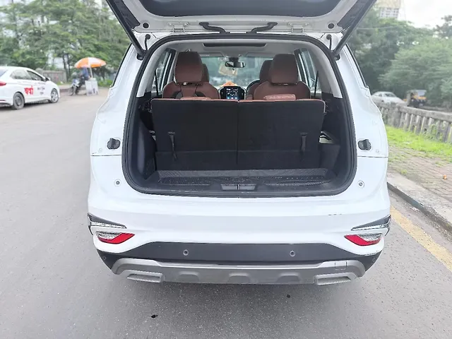 Used MG Hector Plus [2023-2025] Sharp 2.0 Diesel Turbo MT 6-STR in Mumbai