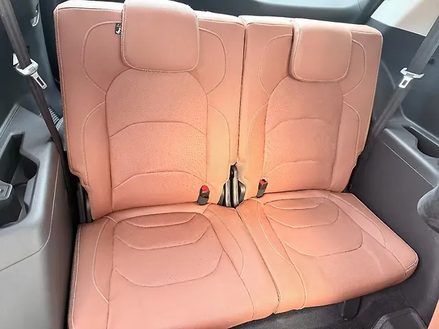 Used MG Hector Plus [2023-2025] Sharp 2.0 Diesel Turbo MT 6-STR in Mumbai