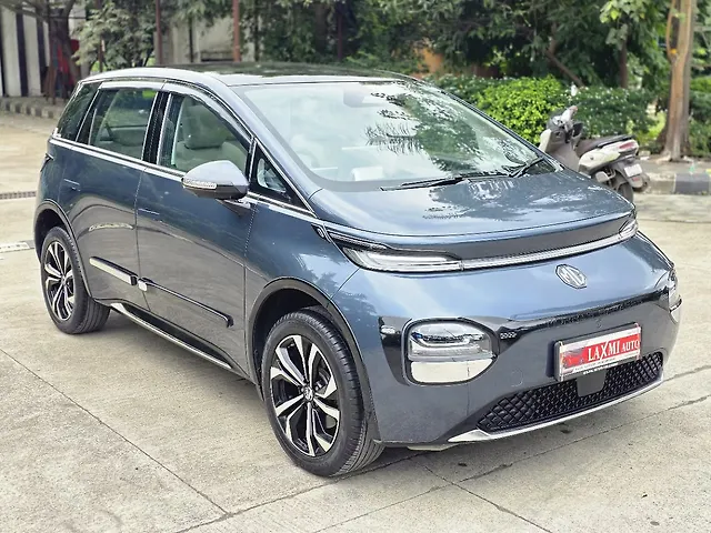 Used MG Windsor EV Essence Pro 52.9 kWh in Thane