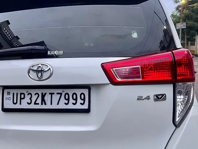 Used Toyota Innova Crysta [2016-2020] 2.4 VX 7 STR [2016-2020] in Lucknow