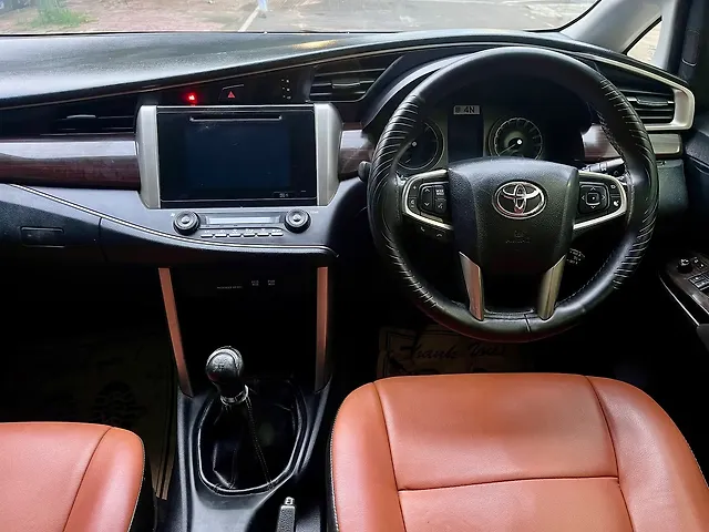 Used Toyota Innova Crysta [2016-2020] 2.4 VX 7 STR [2016-2020] in Lucknow