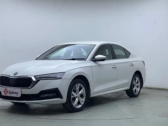 Used 2022 Skoda Octavia in Hyderabad