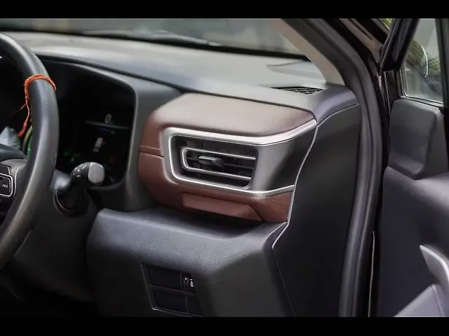 Used Toyota Innova Hycross VX (O) Hybrid (Electric + Petrol) Automatic (e-CVT) 8 STR in Delhi Used Toyota Innova Hycross VX (O) Hybrid (Electric + Petrol) Automatic (e-CVT) 8 STR in Delhi
