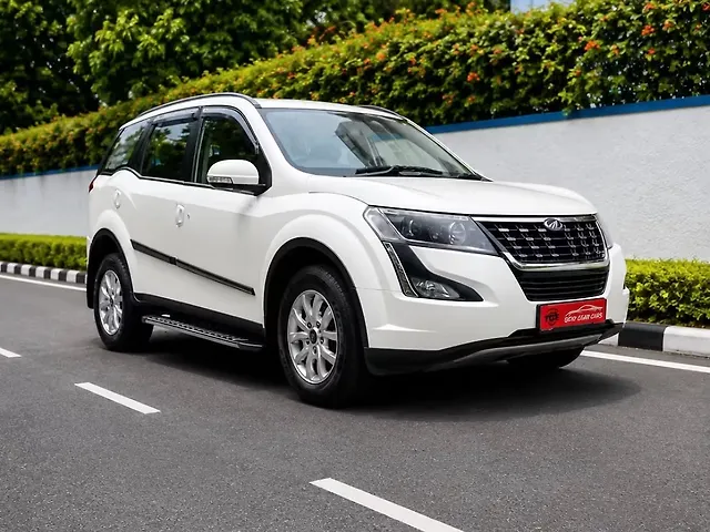 Used Mahindra XUV500 W9 AT [2018-2020] in Delhi