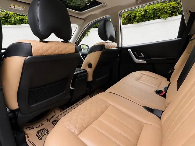 Used Mahindra XUV500 W9 AT [2018-2020] in Delhi