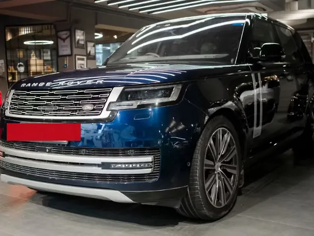 Used 2022 Land Rover Range Rover in Delhi Used 2022 Land Rover Range Rover in Delhi